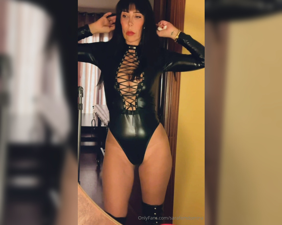 Domina Sara aka Sarafemdomina OnlyFans Video 16