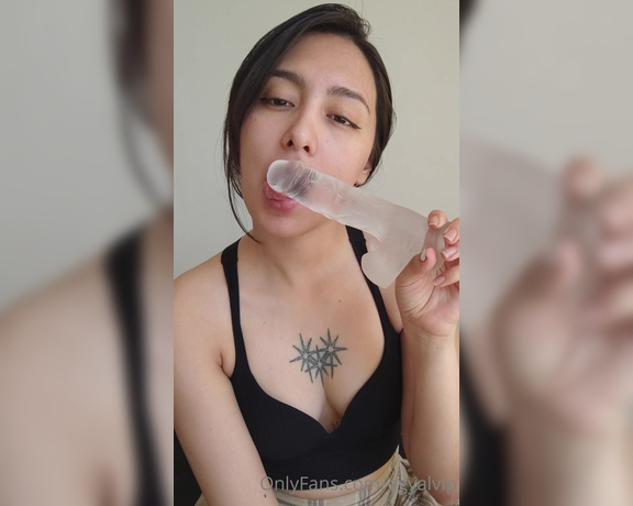 EGYAL STORM aka Egyalvip OnlyFans - SUCKING MY FAVORITE DILDO IF YOU WANT TO SEE ME SUCKING A REAL DICK GO TO @fetishmachine