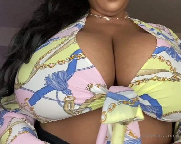 Finallyagoddess aka Finallyagoddess2 OnlyFans - Cover my bouncing boobs with your load (Extended video available check ur messages!!)