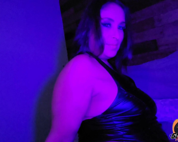 Goddess Naughtia aka Goddessnaughtia OnlyFans Video 969