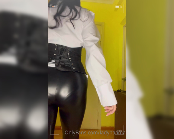 Lady Naama aka Ladynaama OnlyFans - This video encourages you to put aside all your business and take off your pants! ——— ——— ——— ——— ——