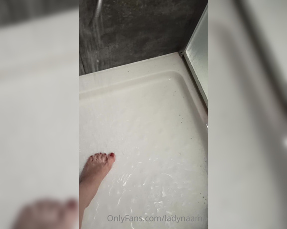 Lady Naama aka Ladynaama OnlyFans - Foot fetish Feet in the shower