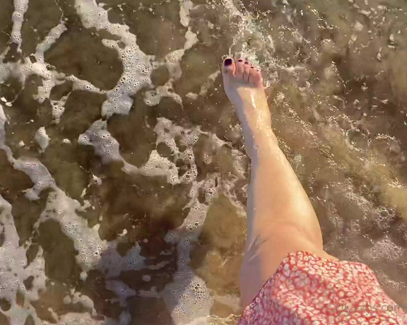 Goddess Angela aka goddessangelamx OnlyFans - Salty feet