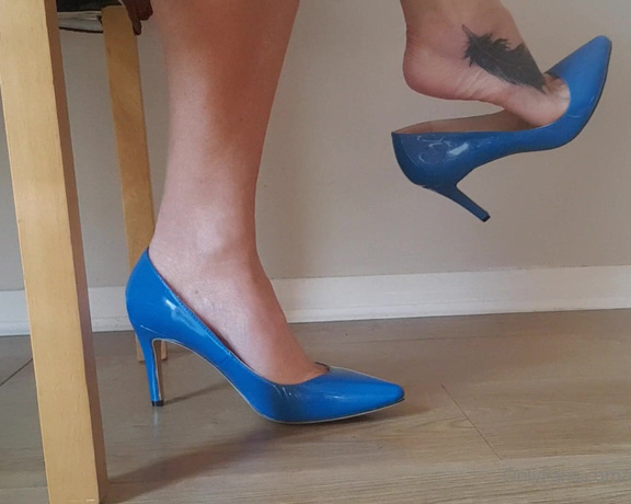 Maddison Spoilt aka maddisonspoilt OnlyFans - Shoes on, shoes off, shoes on again!