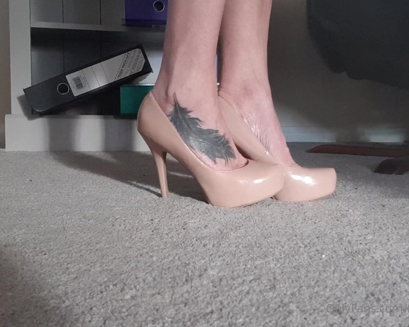 Maddison Spoilt aka maddisonspoilt OnlyFans - These shoes were making my feet ache today and hot!!! Do you like your view