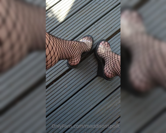 Maddison Spoilt aka maddisonspoilt OnlyFans - Wedge and fishnets