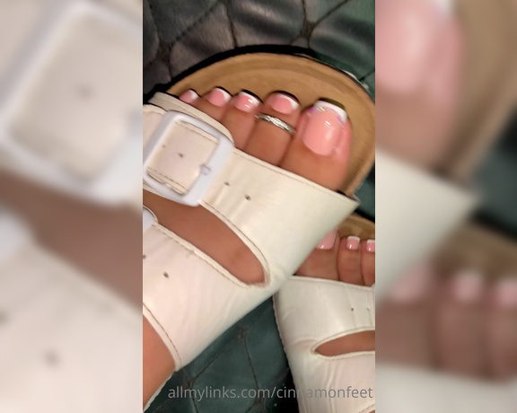 Goddess Cinnamon aka cinnamonfeet2 OnlyFans - Are you ready to cum to my new pedicure