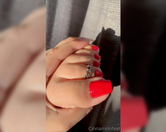 Goddess Cinnamon aka cinnamonfeet2 OnlyFans - I’ll grab them like this to put them on your mouth