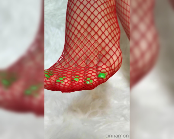 Goddess Cinnamon aka cinnamonfeet2 OnlyFans - Wearing red fishnets for you to start the month the right way