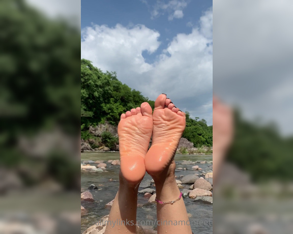 Goddess Cinnamon aka cinnamonfeet2 OnlyFans - Let me lure you into the water and make you worship my feet