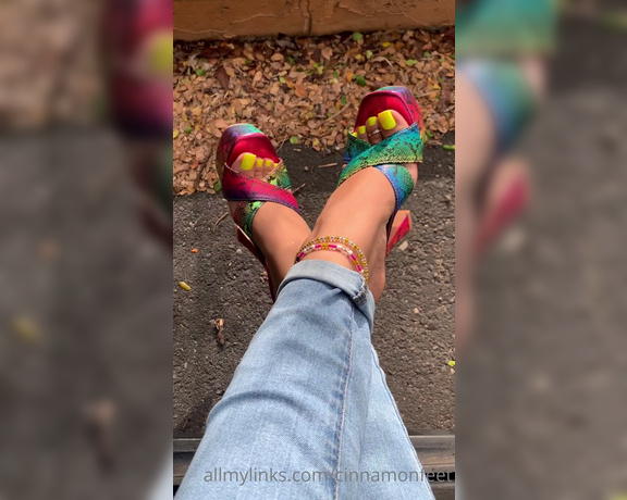 Goddess Cinnamon aka cinnamonfeet2 OnlyFans - Take me to a place where we can have some fun my feet wanna play with you