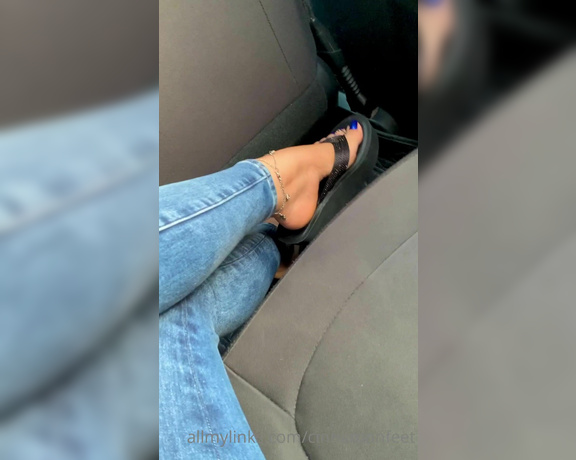 Goddess Cinnamon aka cinnamonfeet2 OnlyFans - Would you give me a ride