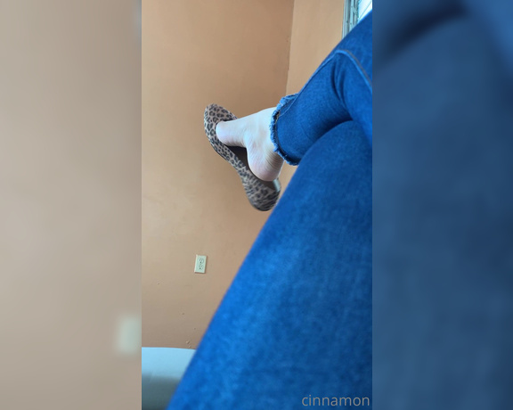 Goddess Cinnamon aka cinnamonfeet2 OnlyFans - Youre so lucky to worship my feet every day now i leave you with the view I have when I dangle