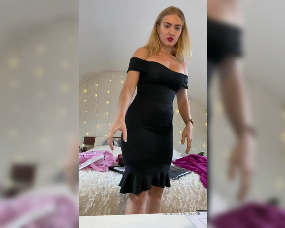 Goddess Dommelia aka goddessdommelia OnlyFans - CLOTHING HAUL TRY ON! Plus some nakedness which outfit is your fave
