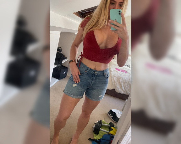 Goddess Dommelia aka goddessdommelia OnlyFans - One of My Babestation addicts bought Me these button up Levis 501 washed denim shorts off My wishl 1