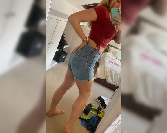 Goddess Dommelia aka goddessdommelia OnlyFans - One of My Babestation addicts bought Me these button up Levis 501 washed denim shorts off My wishl 1