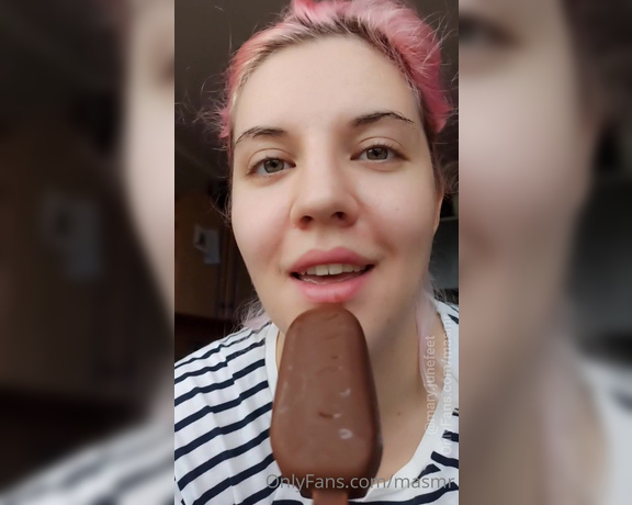 Masmr aka masmr OnlyFans - ICE CREAM eating Probably youre all confused and dont know what hair color I have right now and