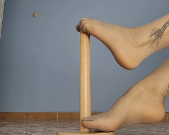 Masmr aka masmr OnlyFans - #2March  caressing the wooden stick by nyloned feet, up close, kind of FJ simulation