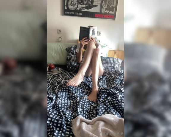 Lele O aka ohshititslele OnlyFans - Morning routine Send me a 5$ tip and ask me  Can I watch you hump your pillow Mistress, please