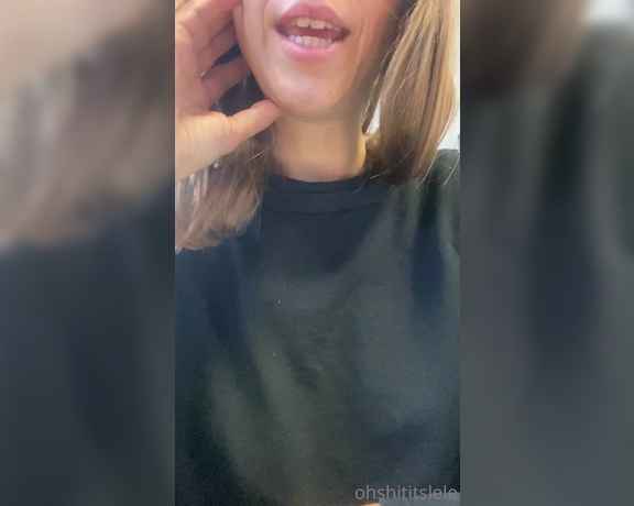 Lele O aka ohshititslele OnlyFans - First in English Deuxime en Franais 1