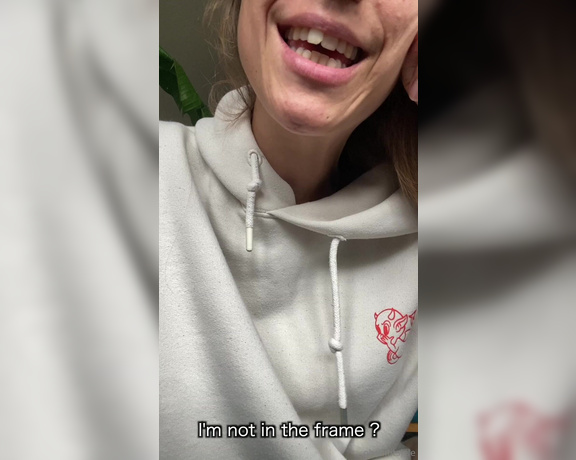 Lele O aka ohshititslele OnlyFans - Silent mode Youre on holidays with your wife, and Lele is missing you During the call, your wife