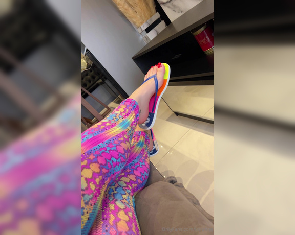 Loira feet aka loirafeet OnlyFans Video 678