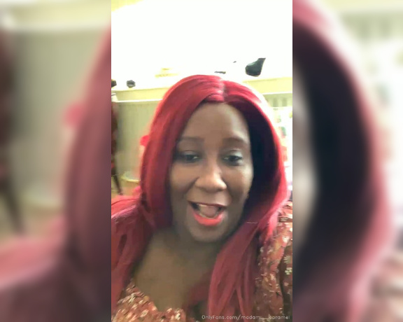 Madame Caramel aka madam___caramel OnlyFans - Stream started at 04202020 0356