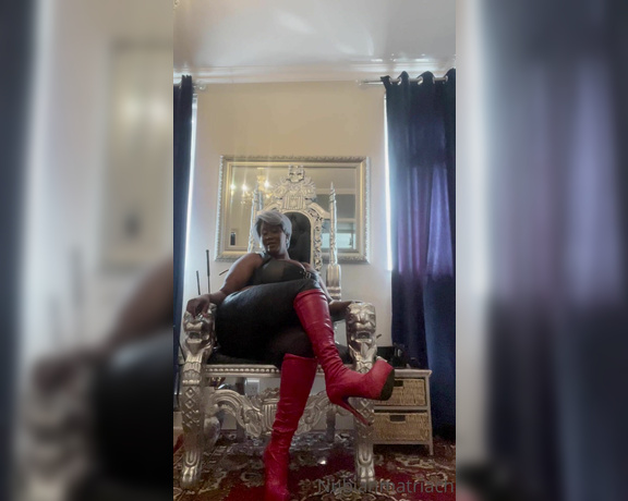 Madame Caramel aka madam___caramel OnlyFans - For my leather boots lovers