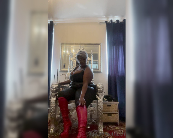 Madame Caramel aka madam___caramel OnlyFans - For my leather boots lovers