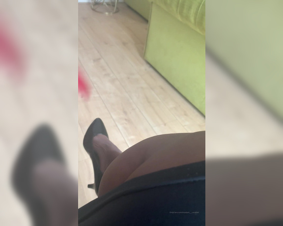 Madame Caramel aka madam___caramel OnlyFans - Slapped like s bitch boi  He knows the living room must be always ready for me It was a mess