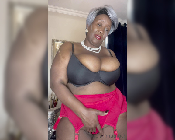 Madame Caramel aka madam___caramel OnlyFans - Inhale all my scent armpits , ass and Holyshrine