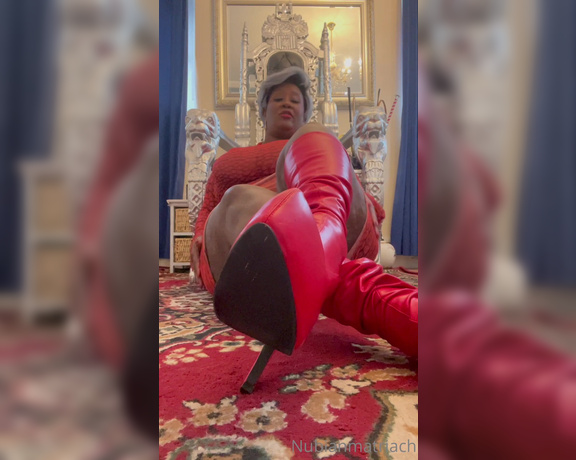 Madame Caramel aka madam___caramel OnlyFans - The Fellowship of the boots