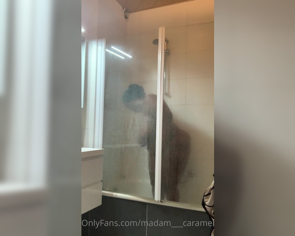 Madame Caramel aka madam___caramel OnlyFans - Shower time