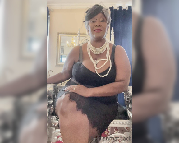 Madame Caramel aka madam___caramel OnlyFans - The Widow