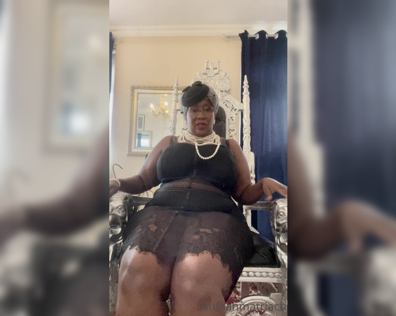 Madame Caramel aka madam___caramel OnlyFans - The Widow