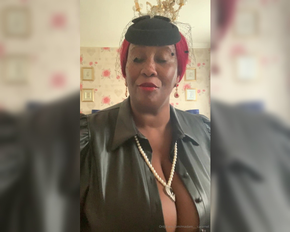 Madame Caramel aka madam___caramel OnlyFans - Let’s talk about T@ilet Training , listen to my story Whether you like or not listen to my opinion