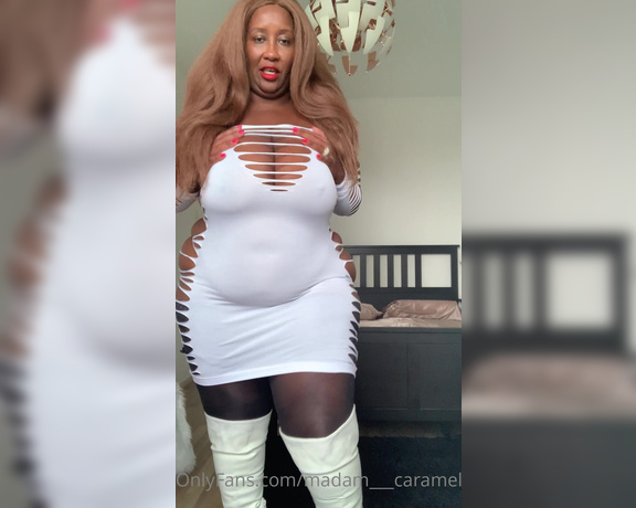 Madame Caramel aka madam___caramel OnlyFans - You are going to be my porn actor and do what i ask of you Entretain you ebony Goddess , arouse