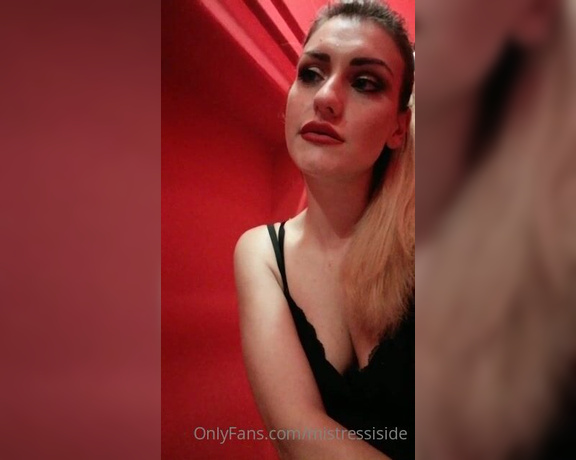 Mistress Iside aka mistressiside OnlyFans Video 478