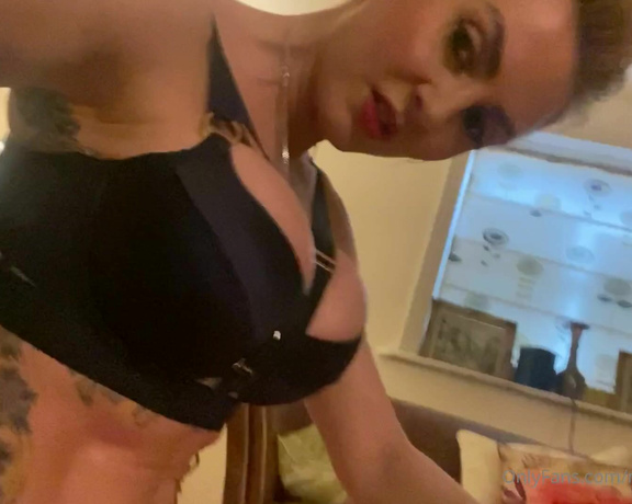 Miss Suzanna Maxwell aka Misssuzannamax Onlyfans - Wednesday means one thing ! Assgasms all round 2