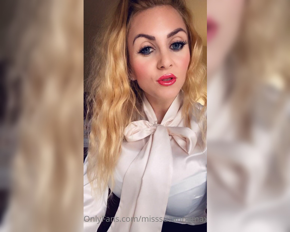 Miss Suzanna Maxwell aka Misssuzannamax Onlyfans - A little message for My boys