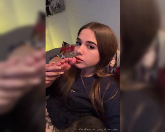 Goddess Demi aka urgoddessdemi OnlyFans - Little self worship anyone