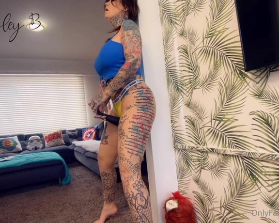 Hayley B aka hayley_b OnlyFans Video 548