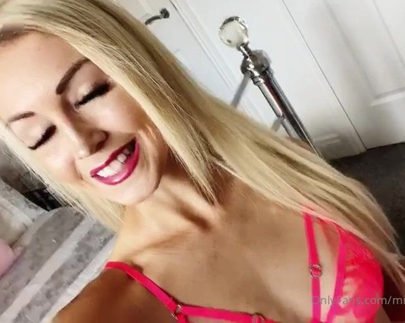 Miss Melody May aka missmelodymay OnlyFans - Video) rate Me out of 10