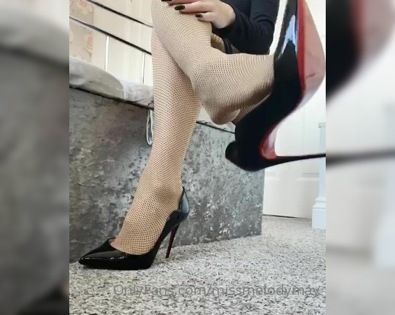 Miss Melody May aka missmelodymay OnlyFans - Video) I know you cannot the urge to send when you see My ankles twist and bend