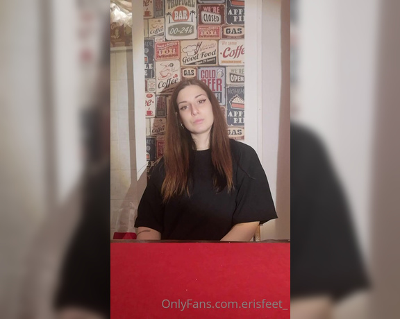 Erisfeet aka erisfeet_ OnlyFans - La tua cena a base di piedi, i miei piedi! E devi anche dire grazie se non ti lascio a digiuno!