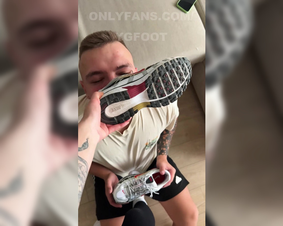 Ygfoot aka ygfoot OnlyFans - Did I allow you to moan! You fucking loser Hm!