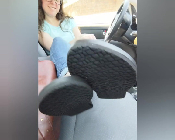 Goddess Alyssa aka small.feet.sweetie OnlyFans - Would you like to be passenger in my car