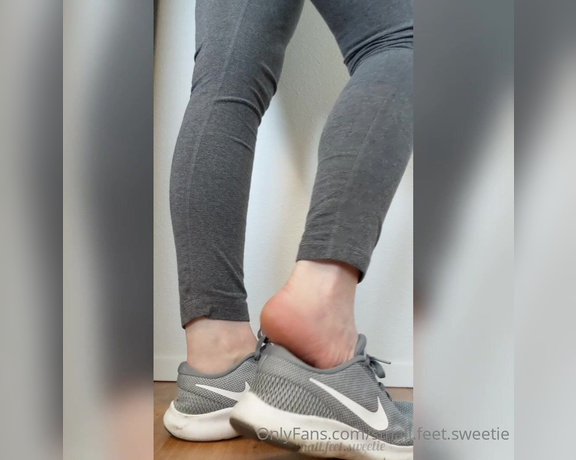 Goddess Alyssa aka small.feet.sweetie OnlyFans - Ive been walking around in these all day and my feet are really sweaty! I know you want to smell