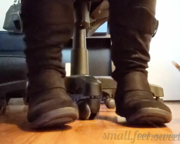 Goddess Alyssa aka small.feet.sweetie OnlyFans - A candid look at my boots while I work Dont mind my cat