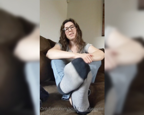 Goddess Alyssa aka small.feet.sweetie OnlyFans - Im your girlfriend and I catch you smelling my sock! Thats the most pathetic thing Ive ever heard